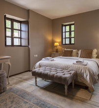 4* Semantron Traditional Village - Ελαιώνας Διακοπτού