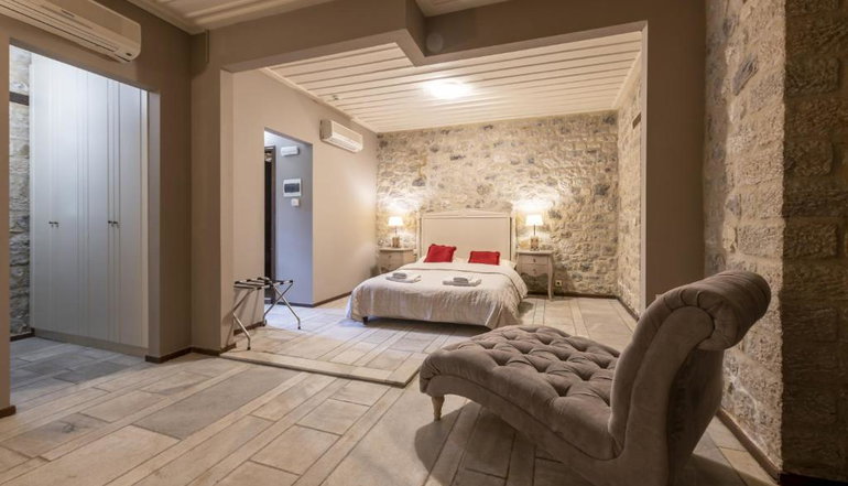 4* Semantron Traditional Village - Ελαιώνας Διακοπτού