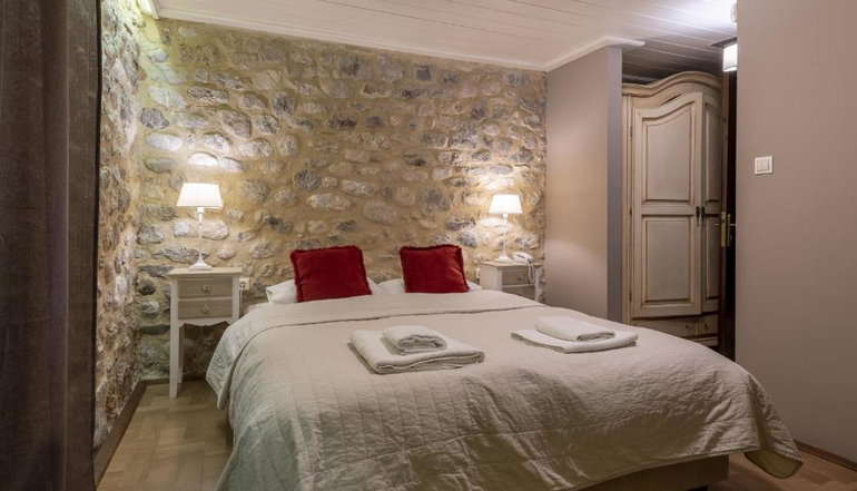 4* Semantron Traditional Village - Ελαιώνας Διακοπτού