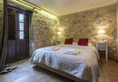 4* Semantron Traditional Village - Ελαιώνας Διακοπτού
