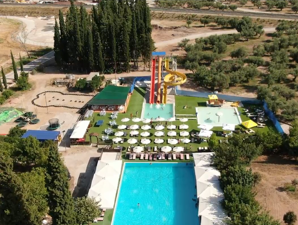 4* Semantron Traditional Village - Ελαιώνας Διακοπτού
