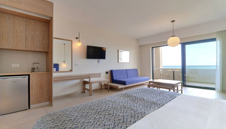 4* Silver Beach Hotel