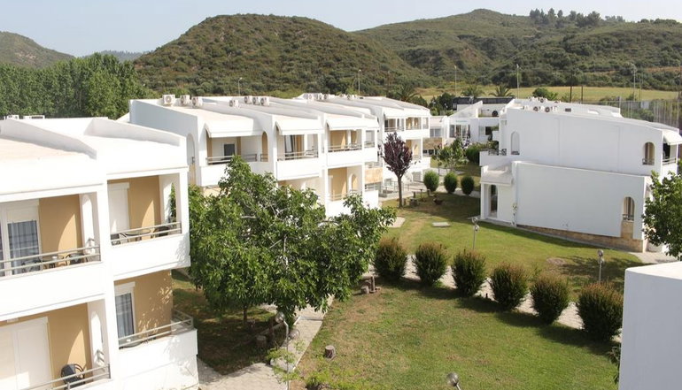 4* Skion Palace Beach Hotel