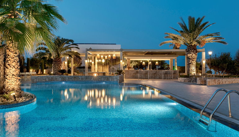 4* Skiros Palace