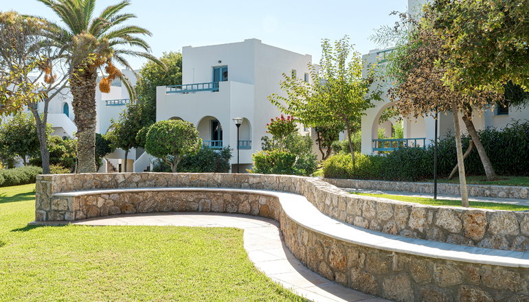 4* Skiros Palace