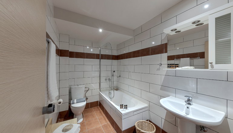 4* Skiros Palace