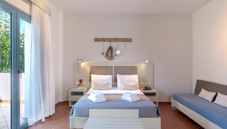 4* Skiros Palace