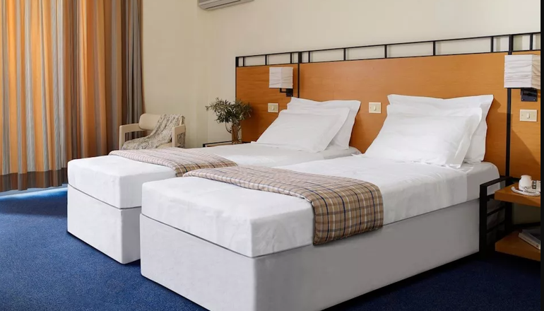 4* Spetses Hotel