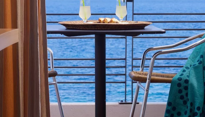4* Spetses Hotel