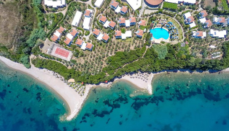 4* Sunrise Village