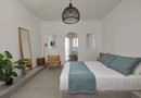 4* Symmetry Suites