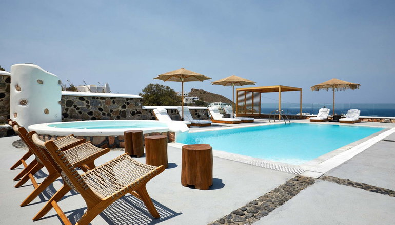 4* Symmetry Suites