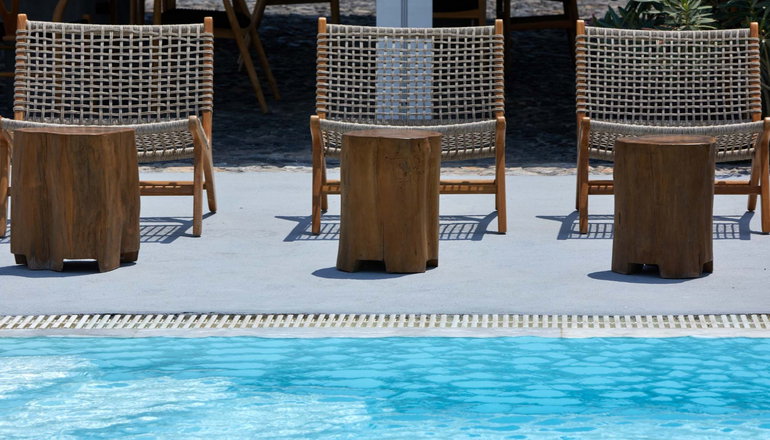 4* Symmetry Suites