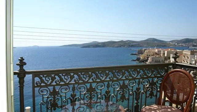 4* Syrou Melathron - Ερμούπολη, Σύρος