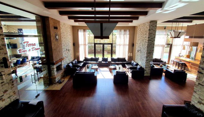 4* Terra Hotel