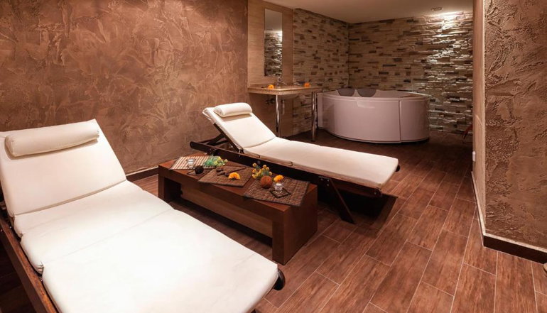 4* Terra Hotel
