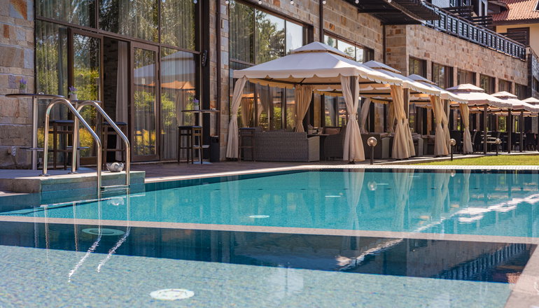 4* Terra Hotel