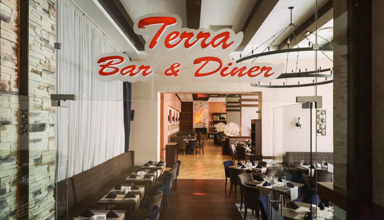 4* Terra Hotel