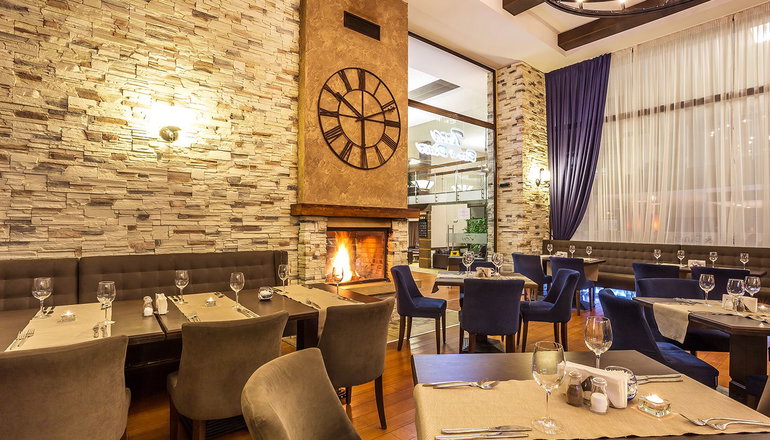 4* Terra Hotel