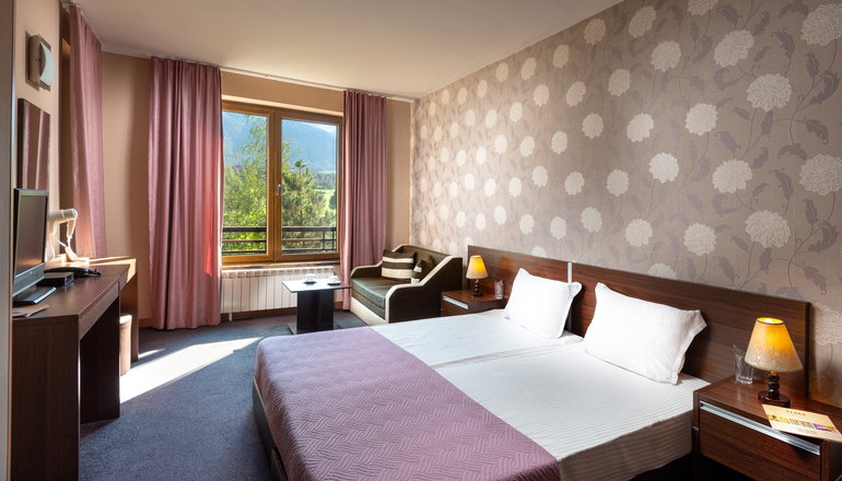 4* Terra Hotel