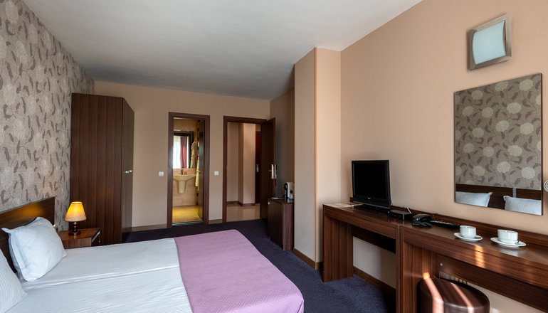 4* Terra Hotel