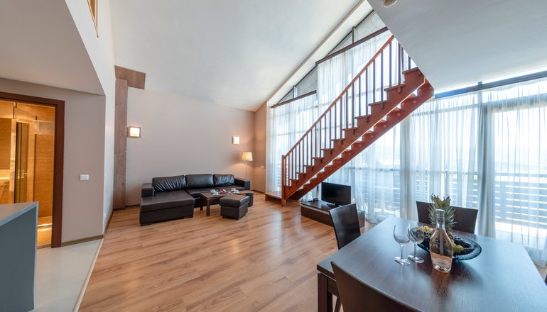 4* Terra Hotel