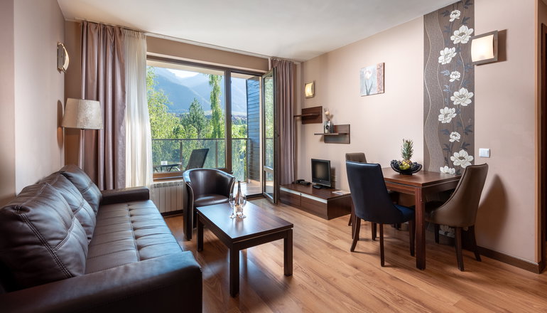 4* Terra Hotel