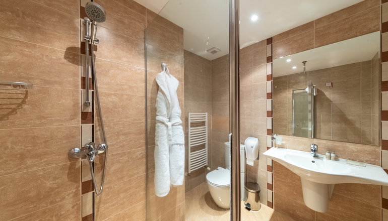 4* Terra Hotel
