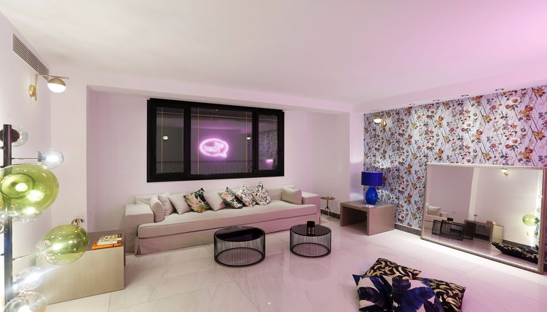 4* The Alley Hotel