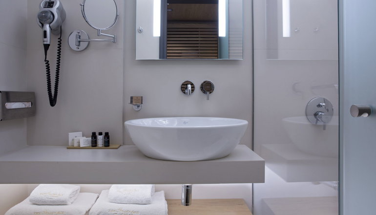 4* The Golden Age Hotel of Athens