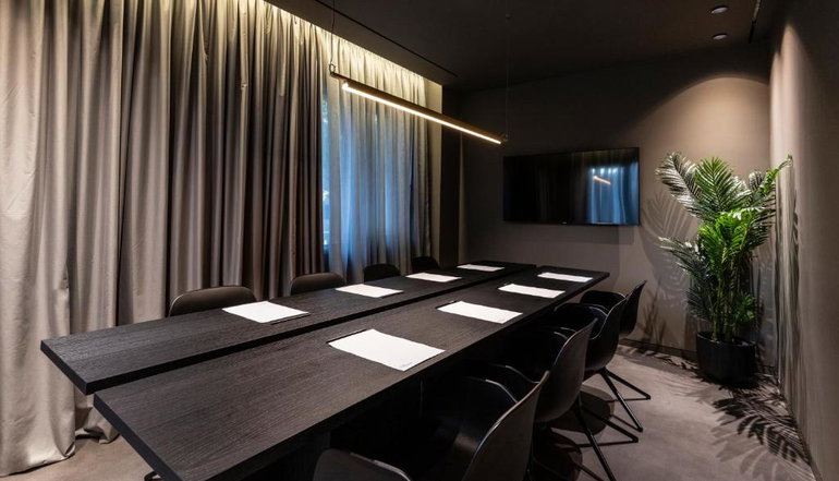 4* The Modernist Athens