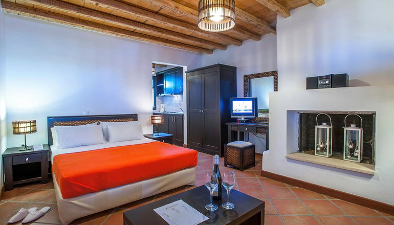 4* The Varos Residences