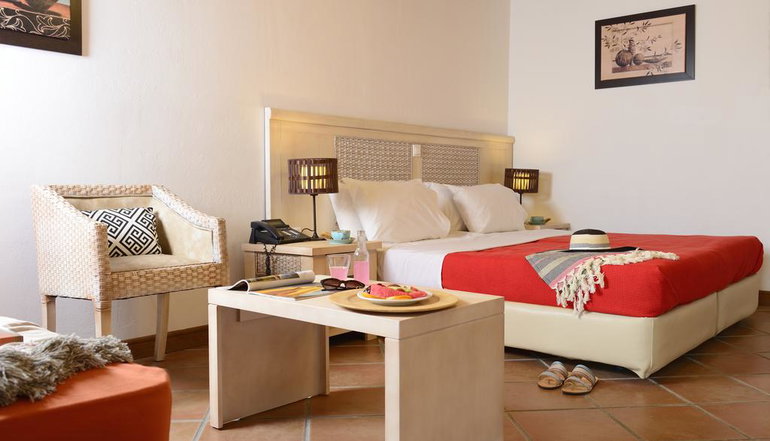 4* The Varos Residences