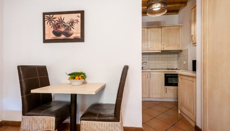 4* The Varos Residences