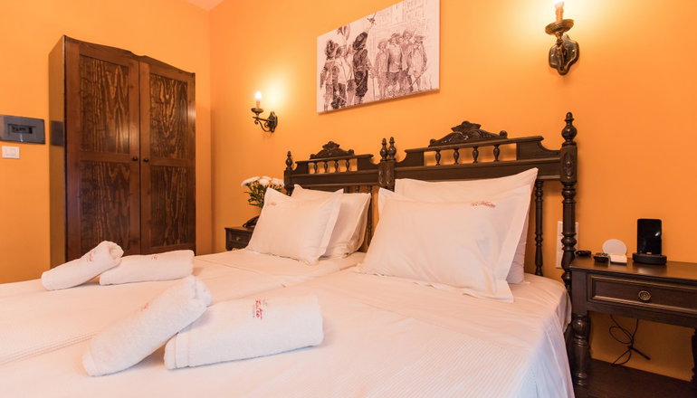 4* Theatro Hotel Odysseon - Καλαμπάκα