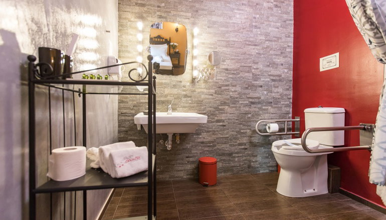 4* Theatro Hotel Odysseon - Καλαμπάκα