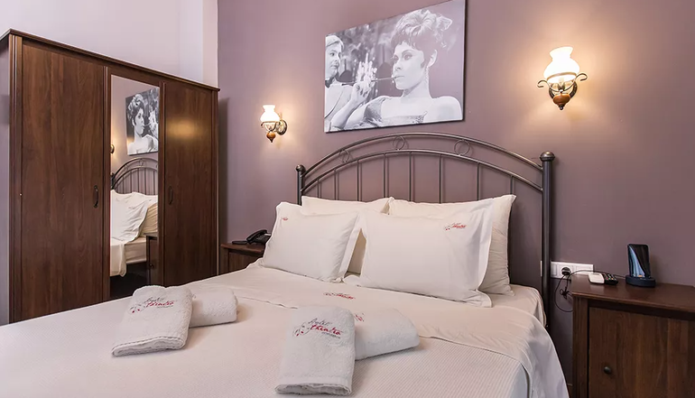 4* Theatro Hotel Odysseon - Καλαμπάκα