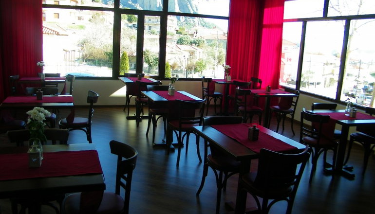 4* Theatro Hotel Odysseon - Καλαμπάκα
