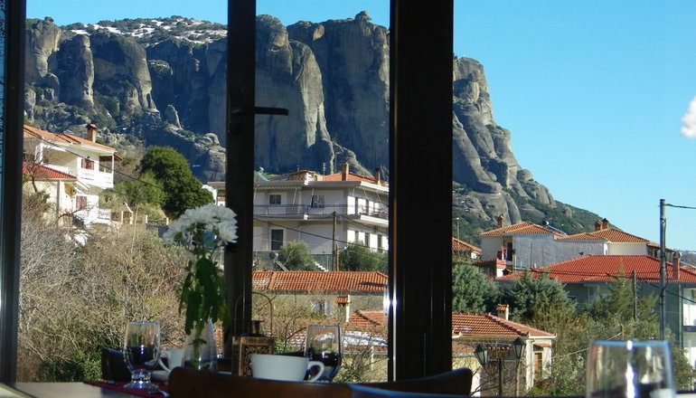 4* Theatro Hotel Odysseon - Καλαμπάκα