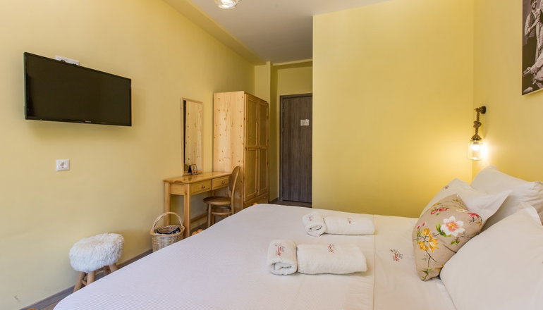 4* Theatro Hotel Odysseon - Καλαμπάκα