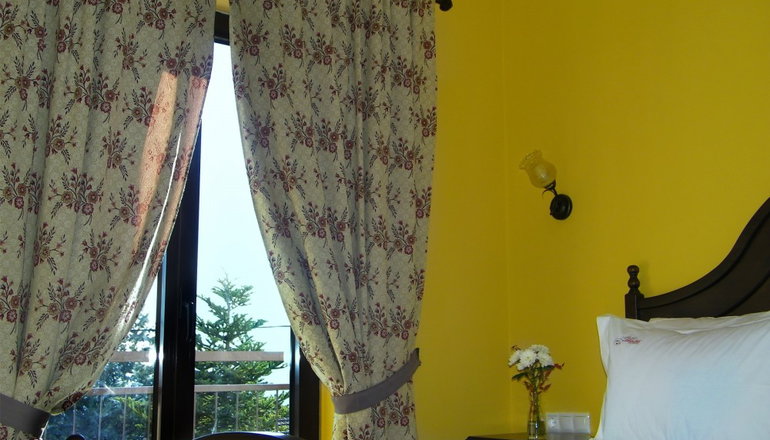4* Theatro Hotel Odysseon - Καλαμπάκα