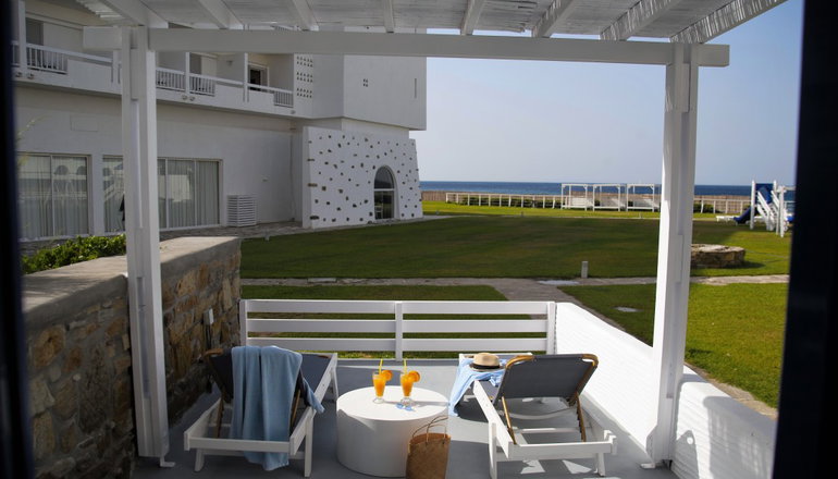 4* Tinos Beach Hotel