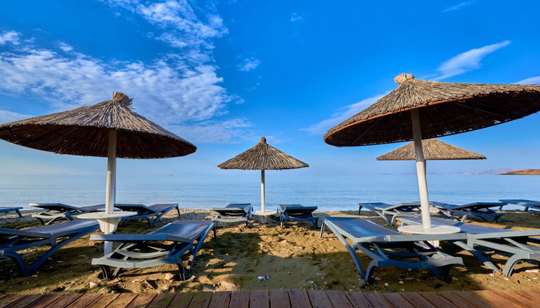 4* Tinos Beach Hotel