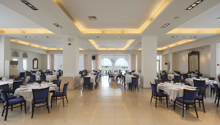 4* Tinos Beach Hotel