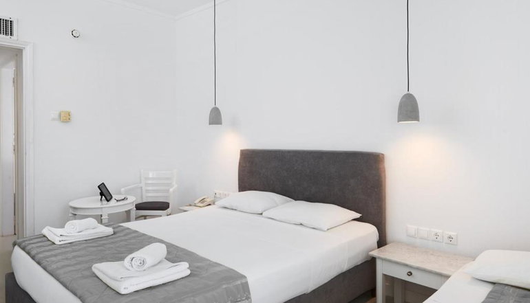 4* Tinos Beach Hotel
