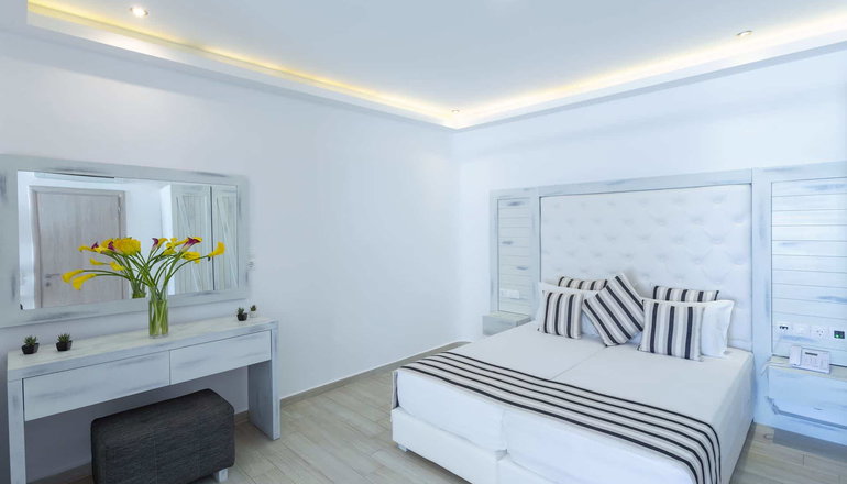 4* Tropicana Hotel Mykonos