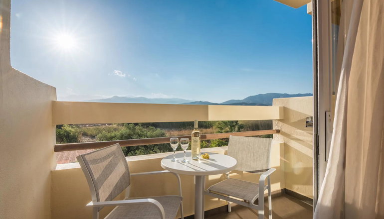 4* Tylissos Beach