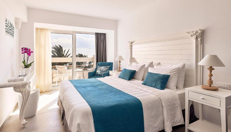 4* Tylissos Beach