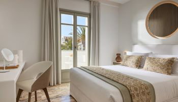 4* Tzanis Resort - Μώλος, Σκύρος