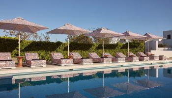 4* Tzanis Resort - Μώλος, Σκύρος